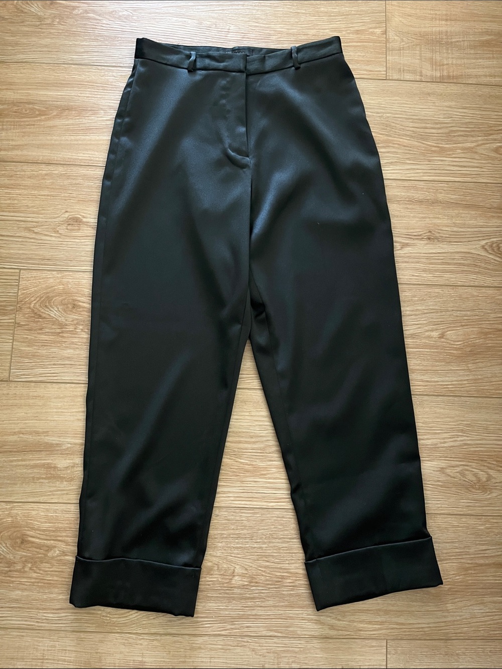 Vintage The Limited black cropped cuffed pants